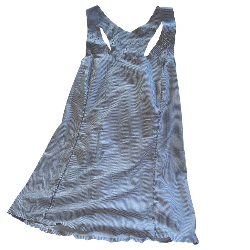 Lululemon Athletica gray pinstripe logo cut out sports tank top L
